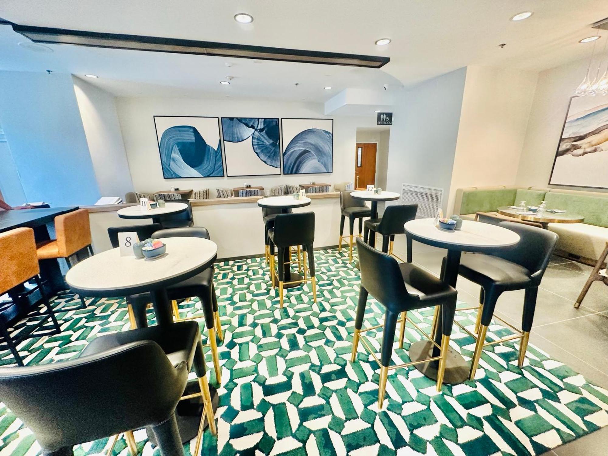 Delta Hotels By Marriott Colonial Heights Zewnętrze zdjęcie