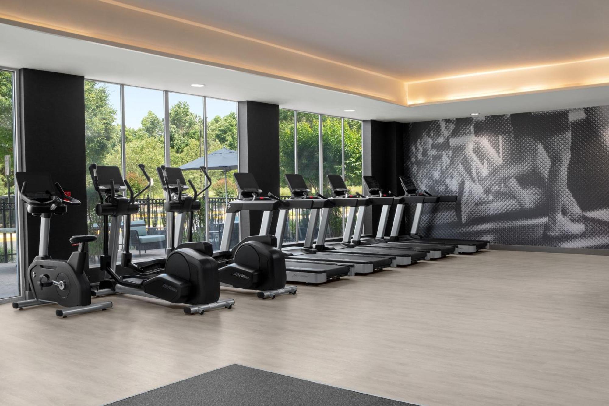 Delta Hotels By Marriott Colonial Heights Zewnętrze zdjęcie