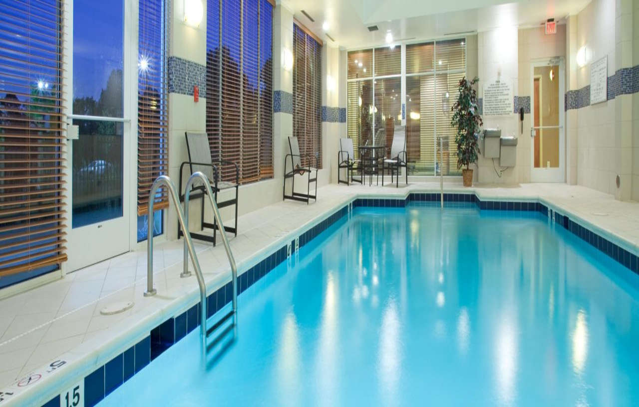 Delta Hotels By Marriott Colonial Heights Zewnętrze zdjęcie
